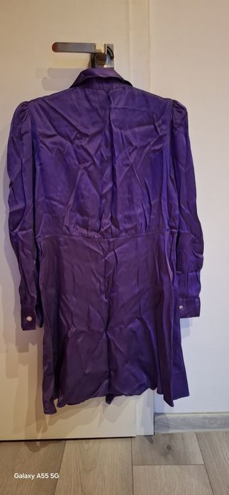 Zara много красиви ризи