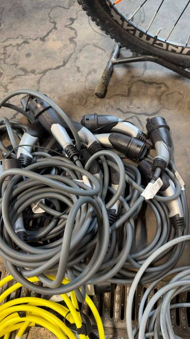 Cabluri incarcare masini Electrice Hybrid BMW mercedes audi toyota kia volvo jaguar  Tesla vW   20 32 A