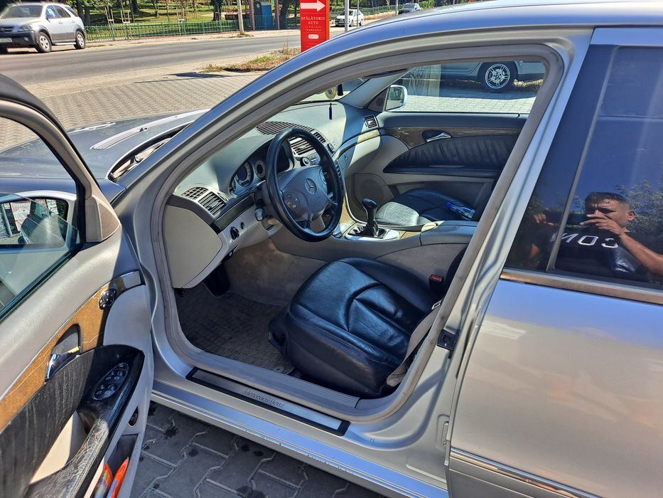 Mercedes e220d w211