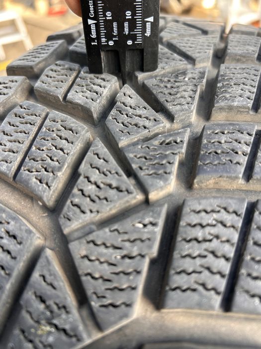 4 зимни гуми 215 60 16 presa suv maxxis 9мм  за сняг и лед