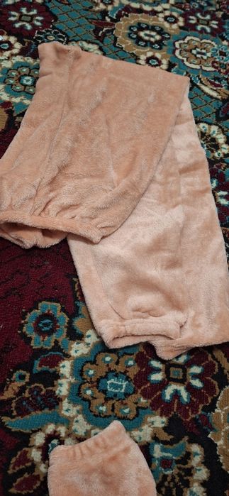 Pijama sotiladi villur materialdan asal turadi