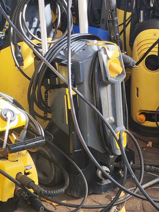Aparat de spălat cu presiune Profesional Karcher 5-15c 200bariMax