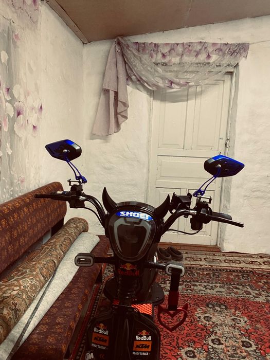 Скутер с гаранти