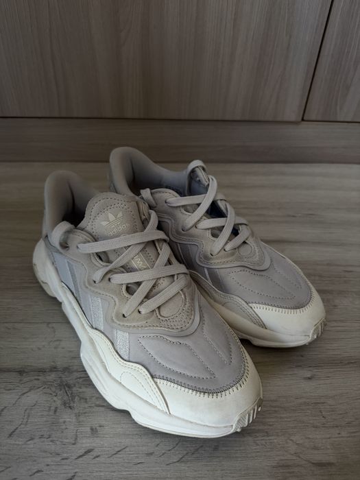 Аdidas Ozweego женские оригинал