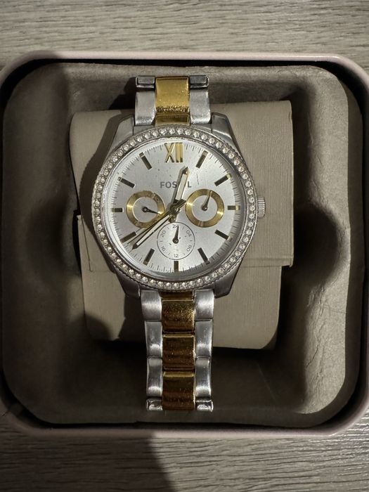 Дамски часовник Fossil