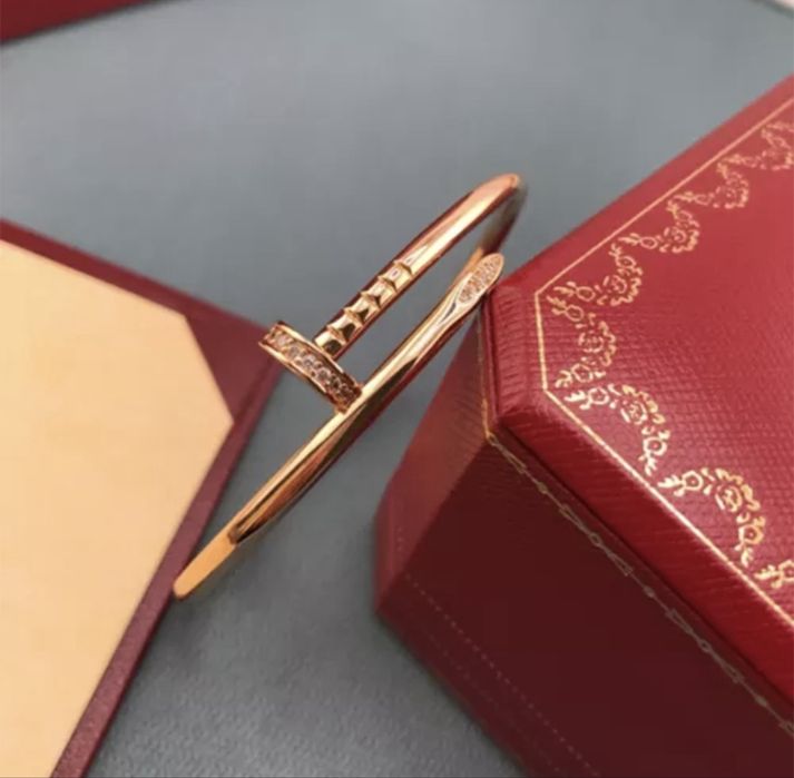 Cartier гривна rose gold