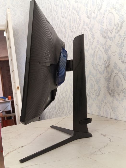 Монитор Samsung Odyssey G3