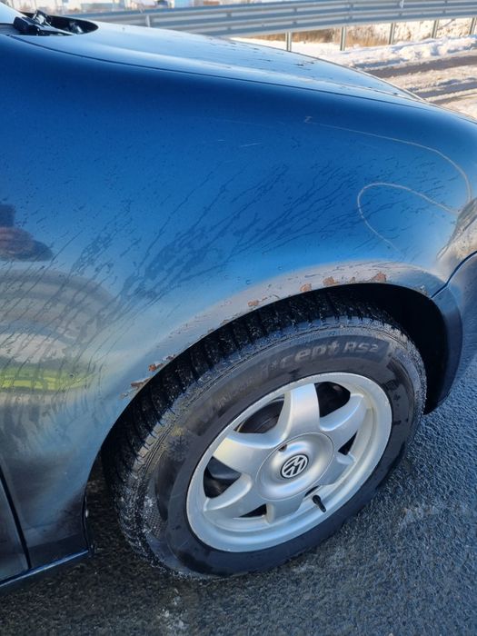 Golf 5 vând sau schimb