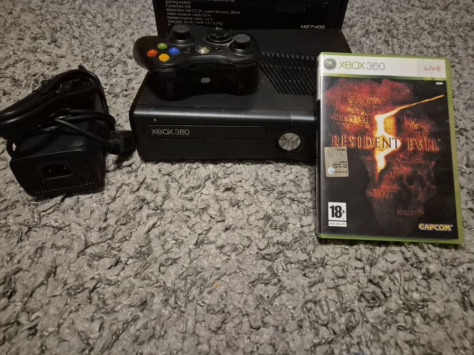 XBOX360 consola XBOX 360 slim + 1 joc bonus Resident Evil 5
