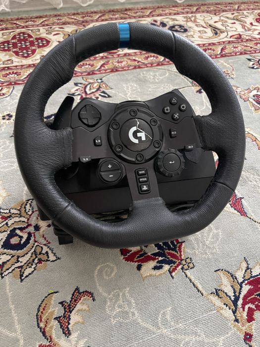 Продаю игровой руль