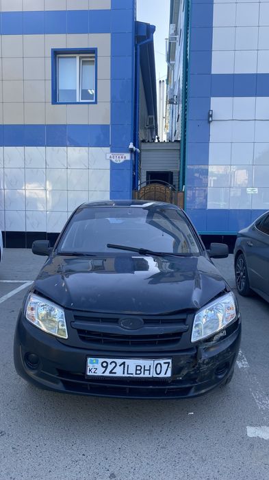 Lada Granta 2012