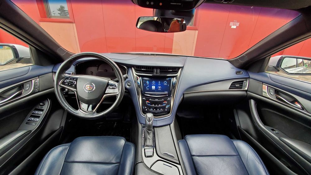 CADILLAC CTS - Sedan Sport American de Lux | 2L Turbo |276 CP| Automat