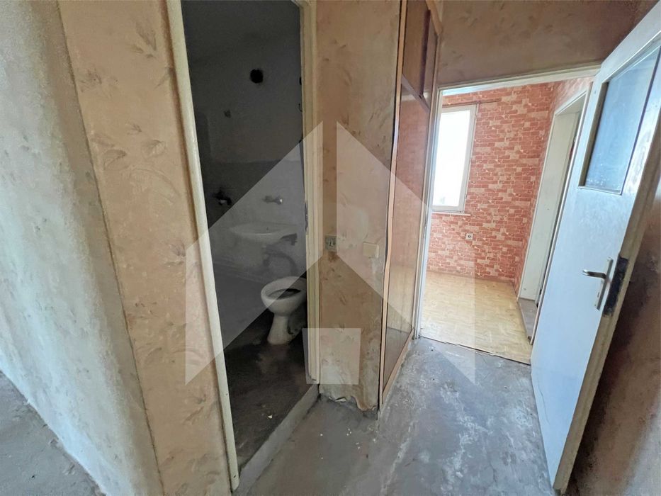 Продава се Четиристаен апартамент в Нови пазар - 113 кв.м за 451 €/кв.м - Снимка #10