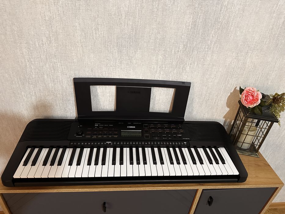 Синтезатор Yamaha PSR-273