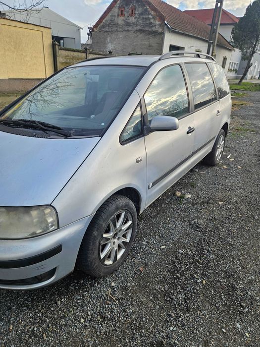 Dezmembrez vw sharan 1.9