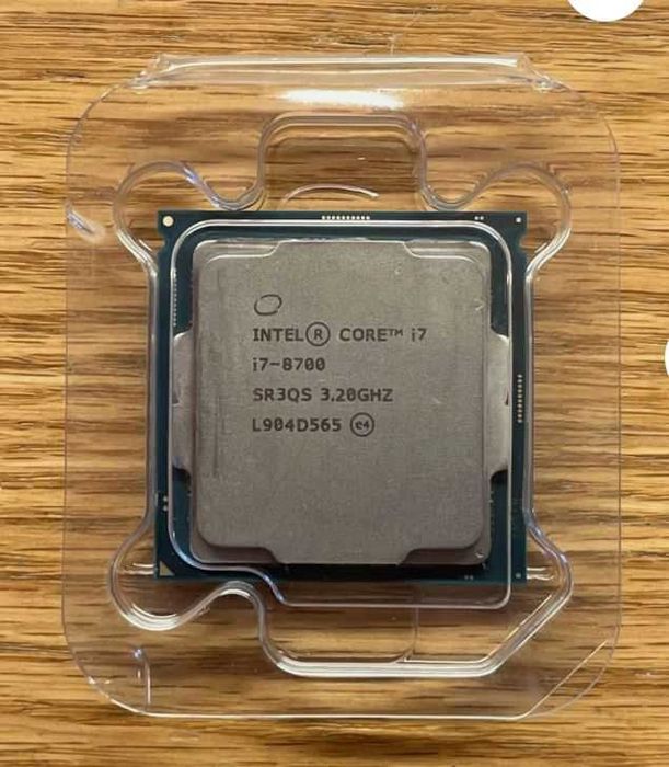 Procesor Intel i7 8700 6 nuclee 12 fire LGA1151 Coffee Lake