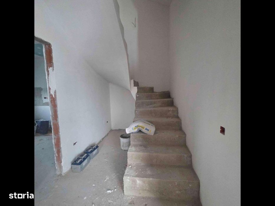 Duplex premium 240 mp -Ghermanesti, pereti indivuduali La alb