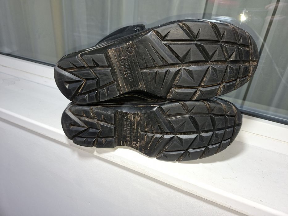 Vând ghete Engelbert Strauss  nr 46