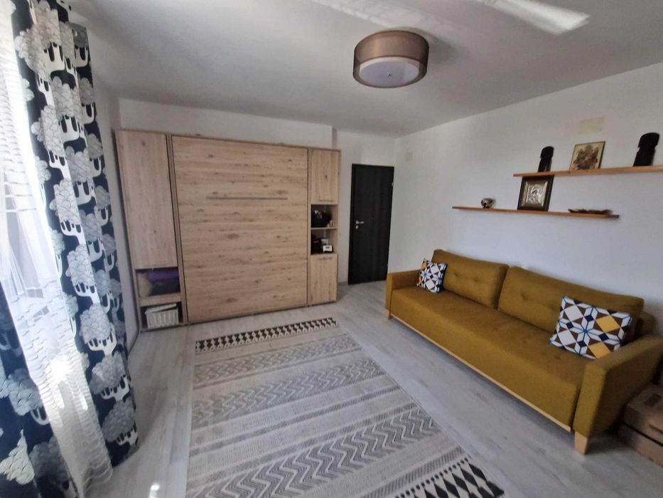 Garsoniera decomandata, etaj 1, 37mp, bloc 2018, loc parcare propriu