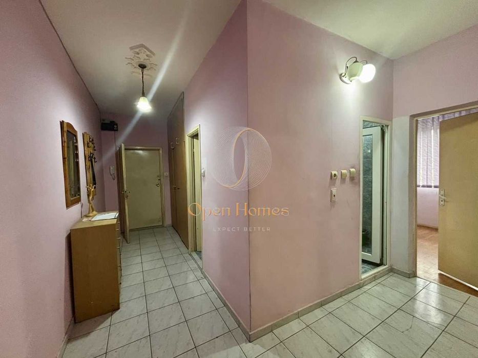 Продава се Тристаен апартамент в Пловдив, Тракия - 85 кв.м за 720 €/кв.м - Снимка #8