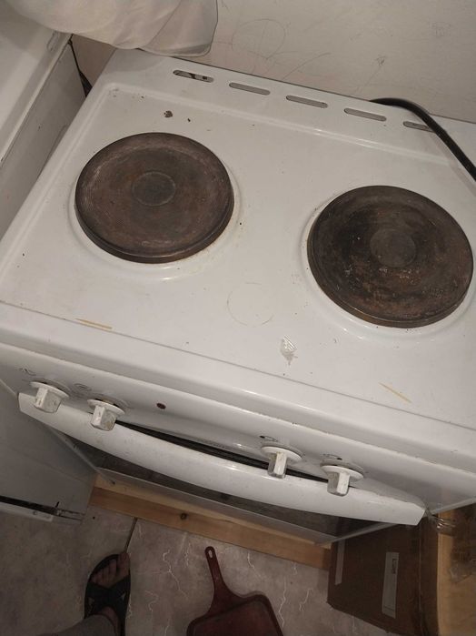 Продам 2 электроплиты Darina за 20000 и 8000 тенге