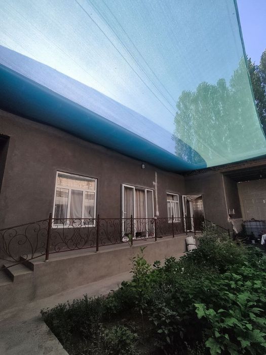 Уй сотилади  Куктерак бозордан утгандан кегин