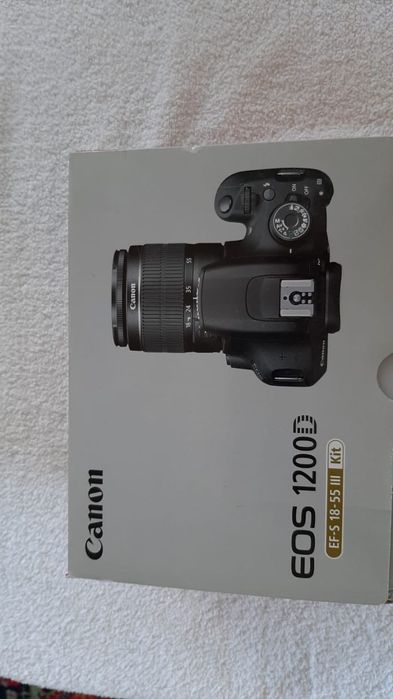 Продаю фотоаппарат Canon EOS 1200D