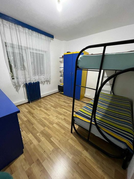 Inchiriez apartament in orasul Targu Frumos