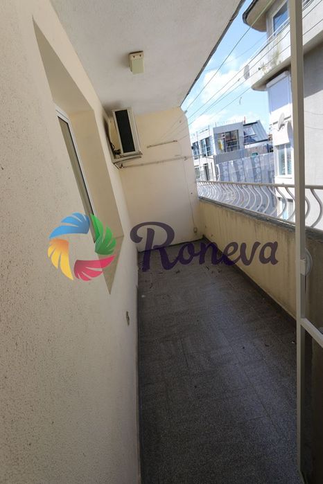 Дава се под наем Мезонет в Варна, Център - 220 кв.м за 1300 € - Снимка #12