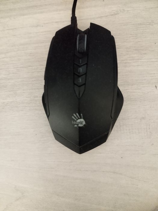 Мышка bloody v8m