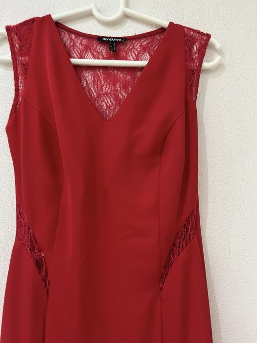 Официална рокля с дантела