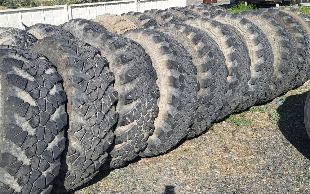 Продам шины б/у 425/80 R21