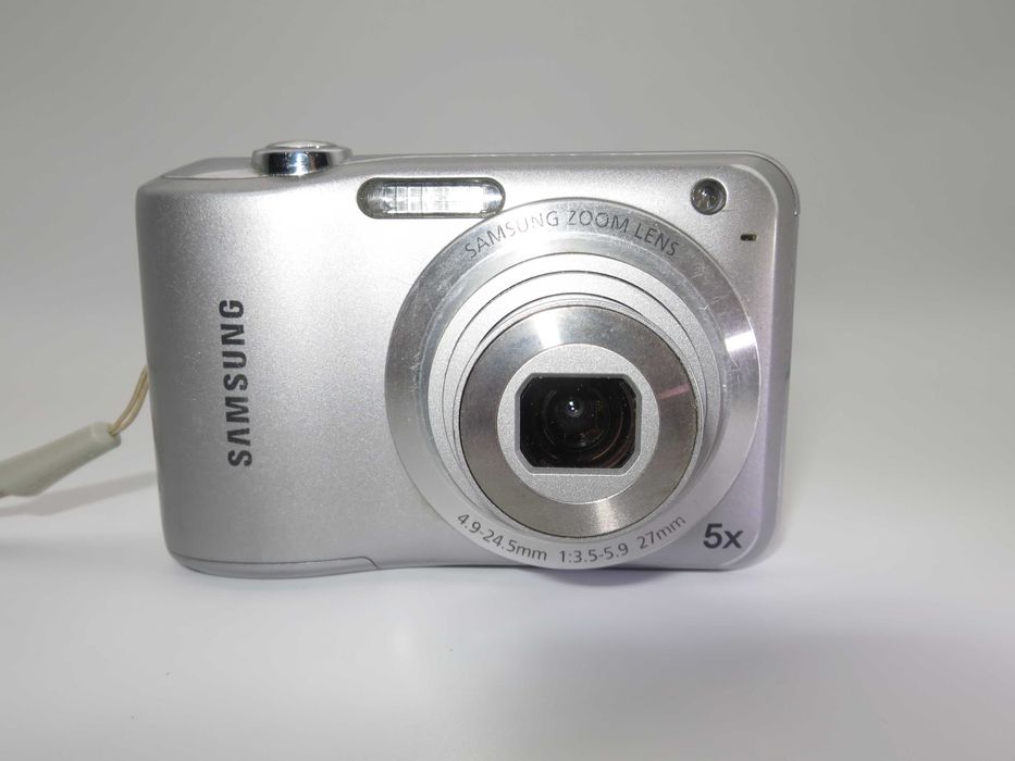 Samsung ES30 ултра компактен цифров фотоапарат, дигитална камера