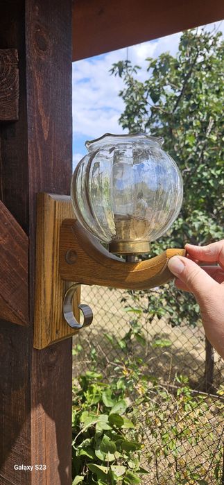 Старинен полилей