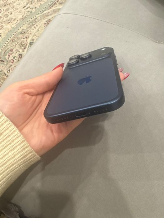 Apple 17 pro 256 ГБ