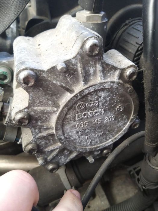 Pompa Tandem cod: 03G145209 pentru Audi A4 B7 2.0 TDI an 2005-2008