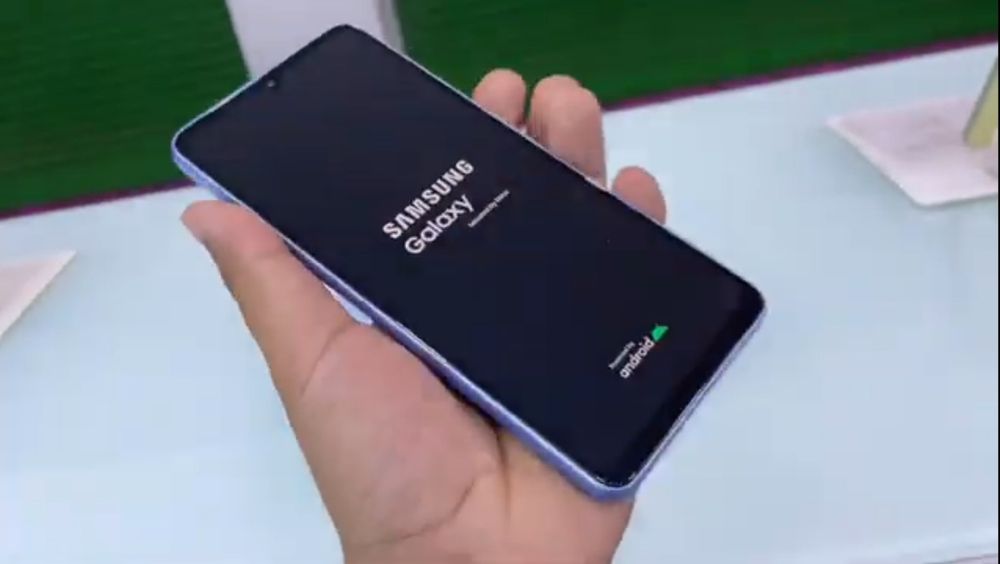 Samsung a33 kafolati bilan