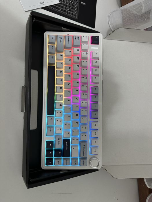 Клавиатура AULA F75