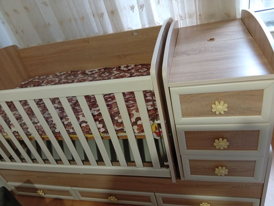 Детска дървена кошара + матрак