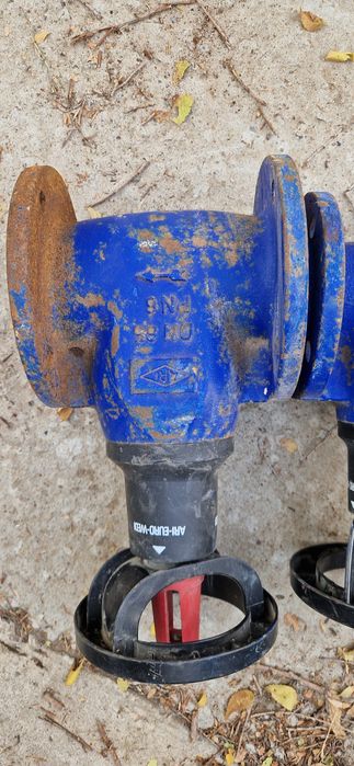 Продам задвижки Д 50-65