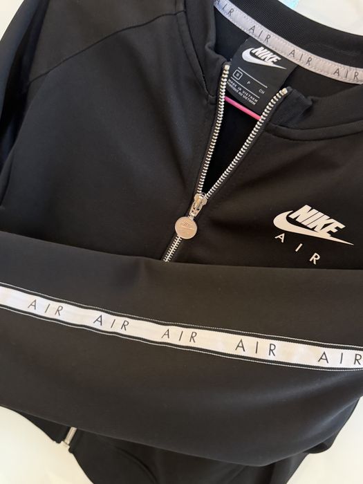 Пролетно яке Nike