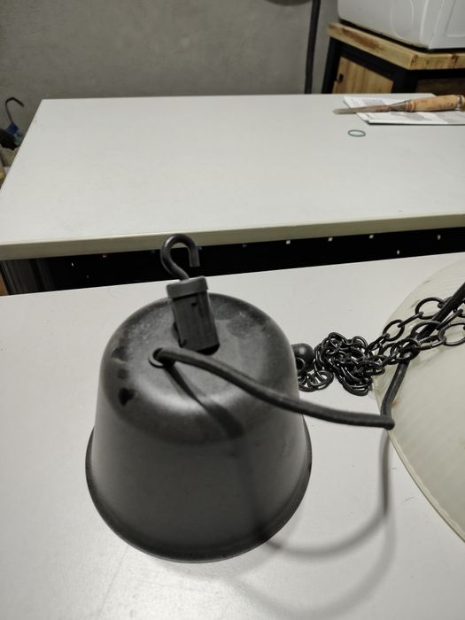 Vând lustră/candelabru/suspensie un bec