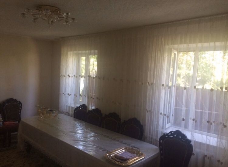 Два дома в одном участке