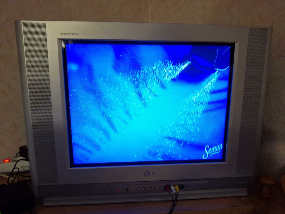 Телевизор LG 21''