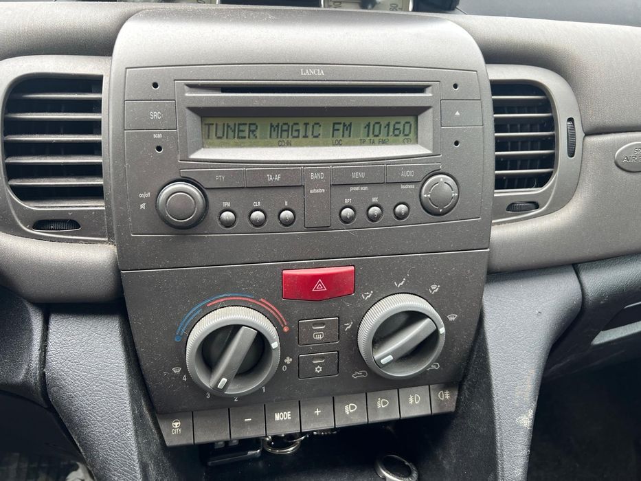 Lancia Ypsilon 1.2 Benzina -Inmatriculata