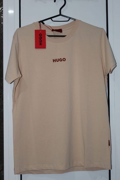 Продавам тениска