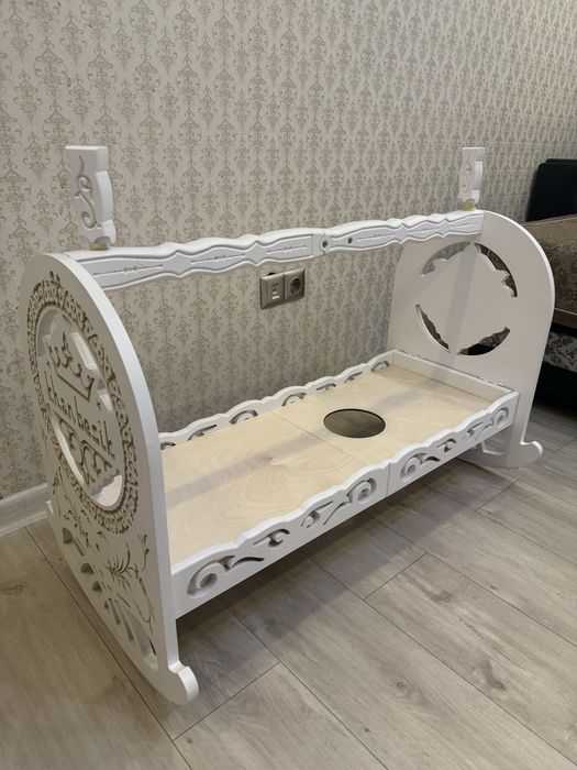 Жиналмалы бесік в отличном состоянии