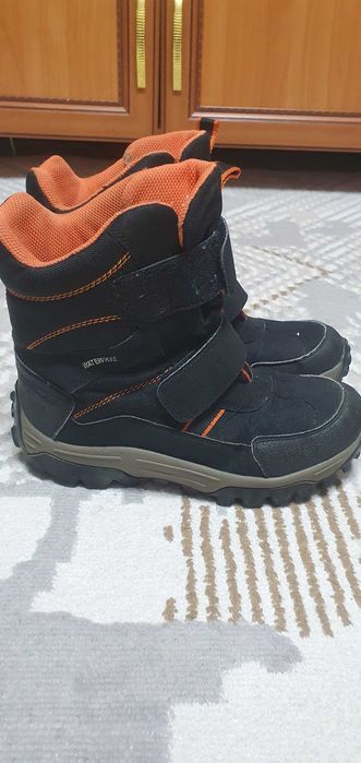 Зимняя обувь. Сапожки.