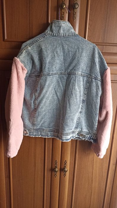 Весенние женские куртки