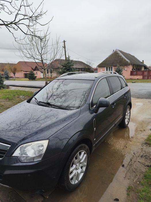 Vand sau schimb Opel Antara